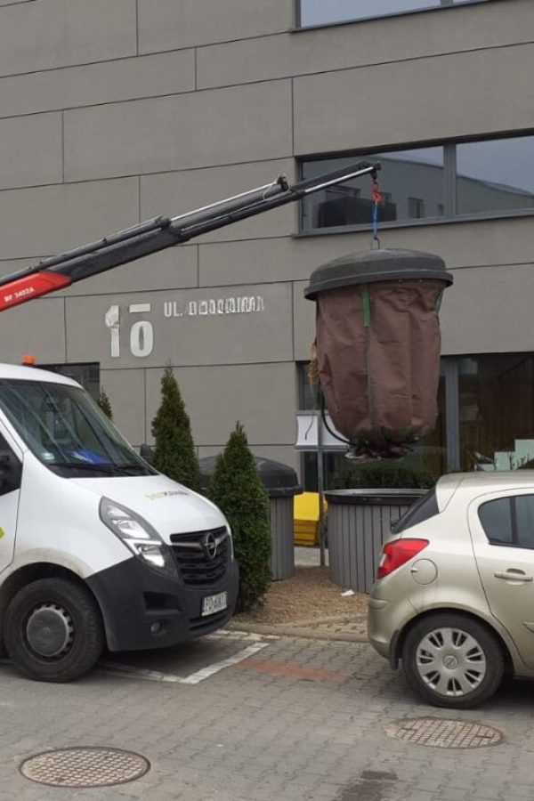 Serwis pojemników podziemnych i półpodziemnych